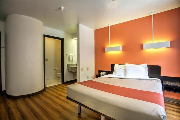 MOTEL 6 BOZEMAN MT (Bozeman)